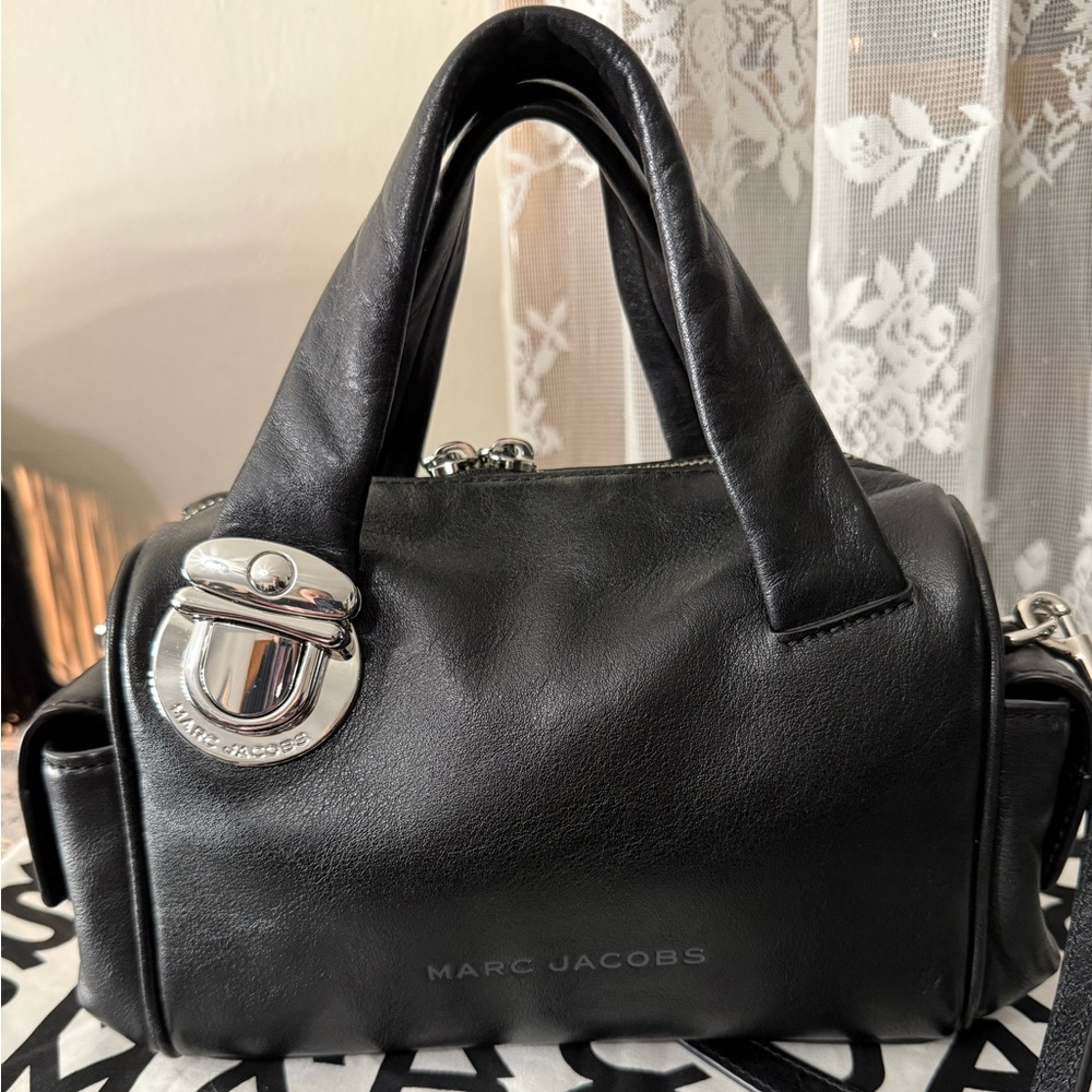 Marc Jacobs Black Leather Pushlock Mini Satchel